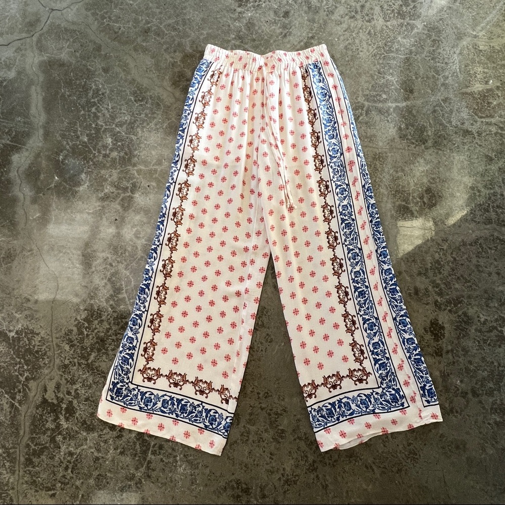 Mystree wide leg flowy printed pants, NWOT, sz M